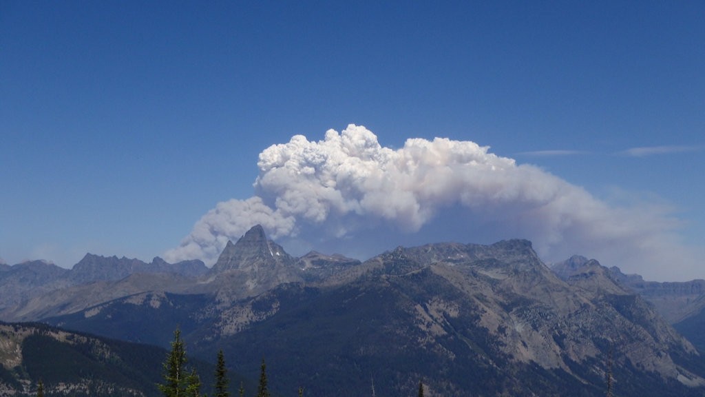 Thompson Fire from Scalplock LO, Aug 11, 2015 - 136pm